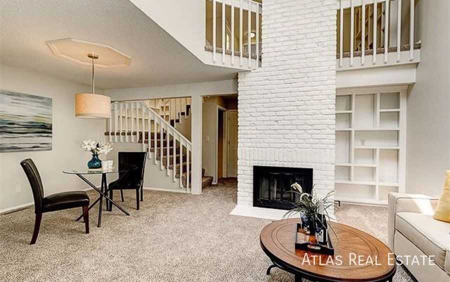 4386 S Blackhawk Way - Photo 5 of 17