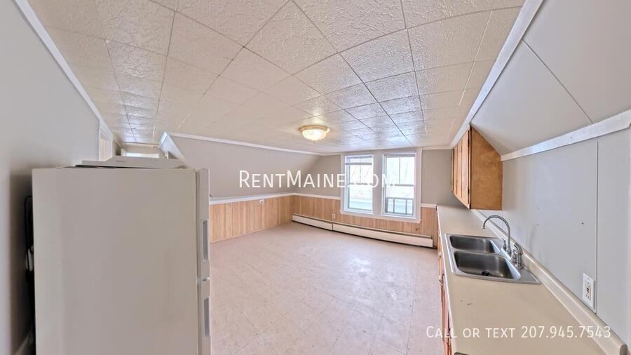 92 Clinton Ave #A3 - Photo 2 of 11