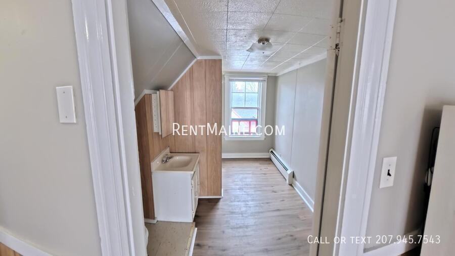 92 Clinton Ave #A3 - Photo 4 of 11