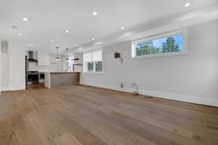 5226 11th St Ne - Photo 1 of 1