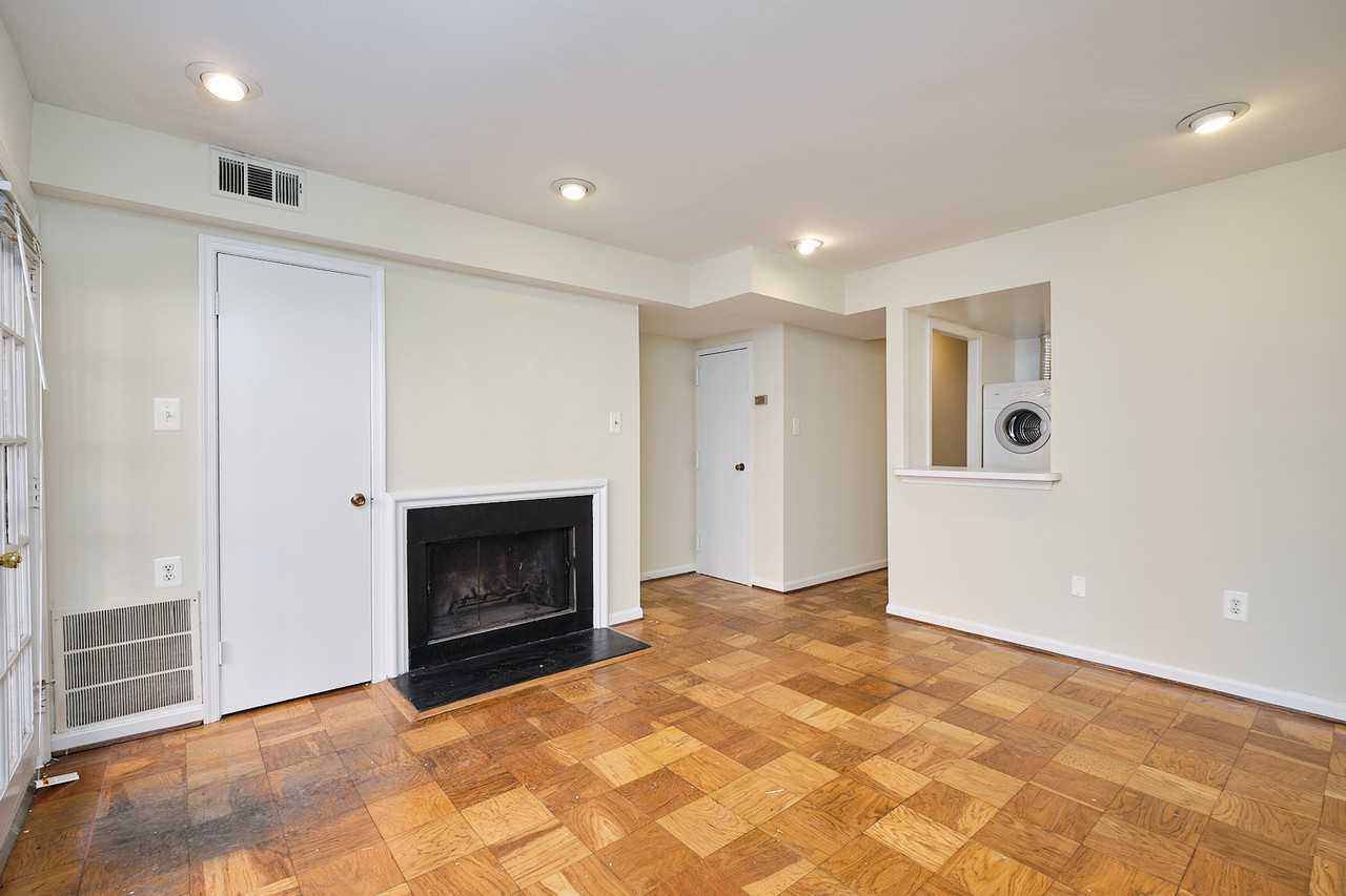 1607 Corcoran St Nw #B - Photo 2 of 16