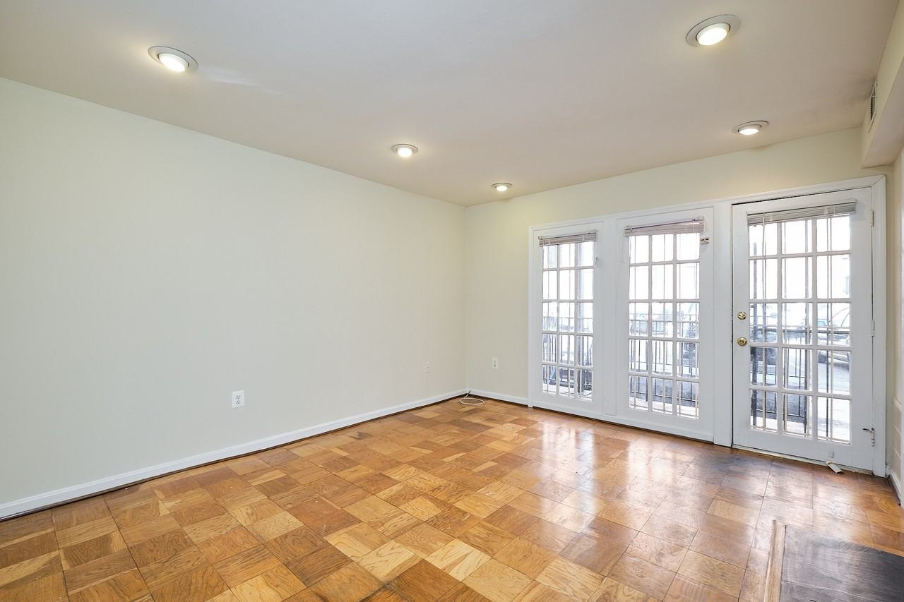 1607 Corcoran St Nw #B - Photo 5 of 16