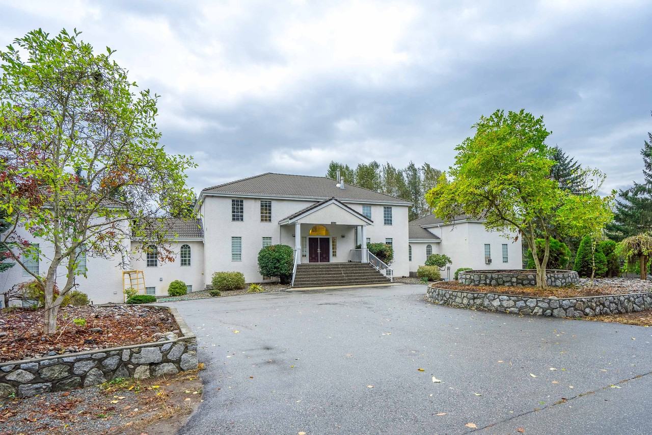 5880 268 St #BS2 - Photo 2 of 29