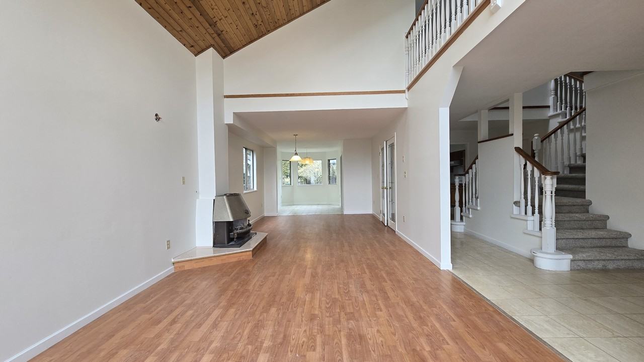 4471 Westminster Hwy #1 - Photo 6 of 26