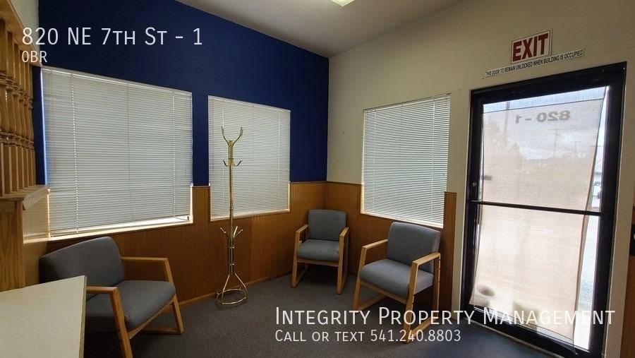 820 Ne 7th St #1 - Photo 7 of 20