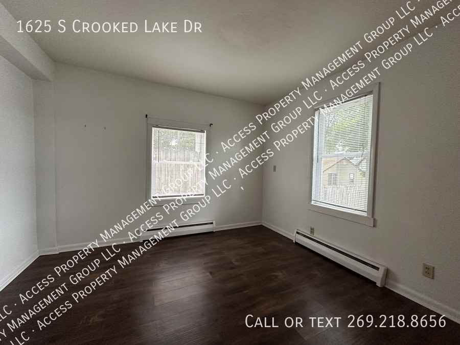 1625 S Crooked Lake Dr - Photo 7 of 29