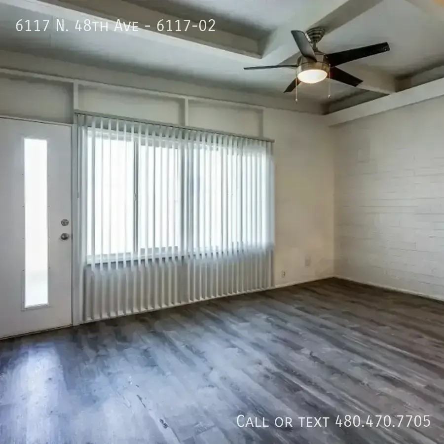 6117 N 48th Ave #6117-02 - Photo 4 of 14