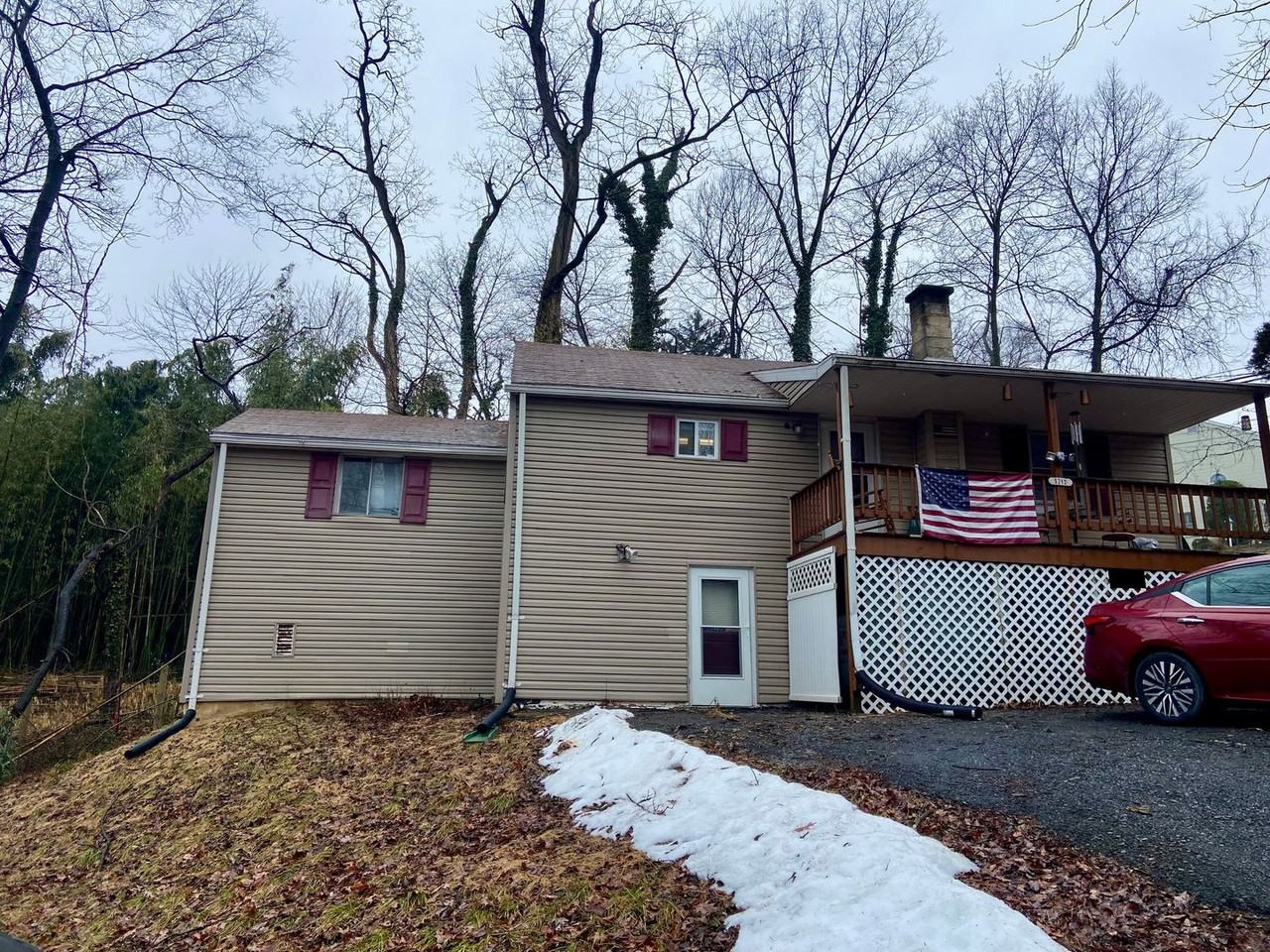 5712 Union Deposit Rd - Photo 2 of 9