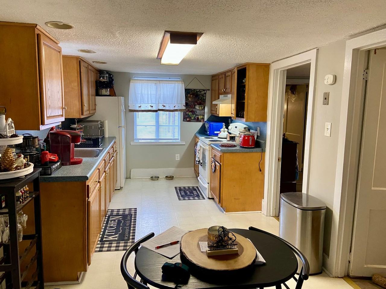 5712 Union Deposit Rd - Photo 3 of 9