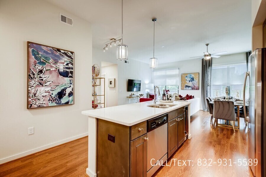 1235 Nasa Pkwy #CLR2 - Photo 5 of 16