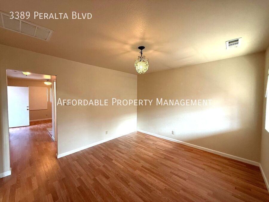 3389 Peralta Blvd - Photo 3 of 18