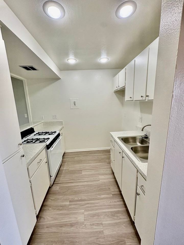 Arbor Park - Photo 2 of 19