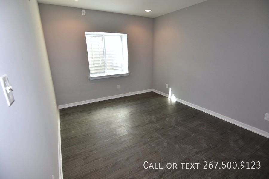 1924 Geary St #9 - Photo 5 of 14