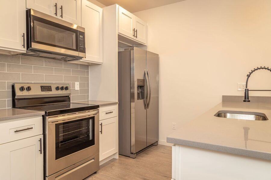 109 N 63rd St #2 - Photo 4 of 30