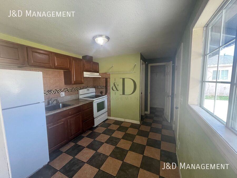 3224 K St #BACK - Photo 5 of 8