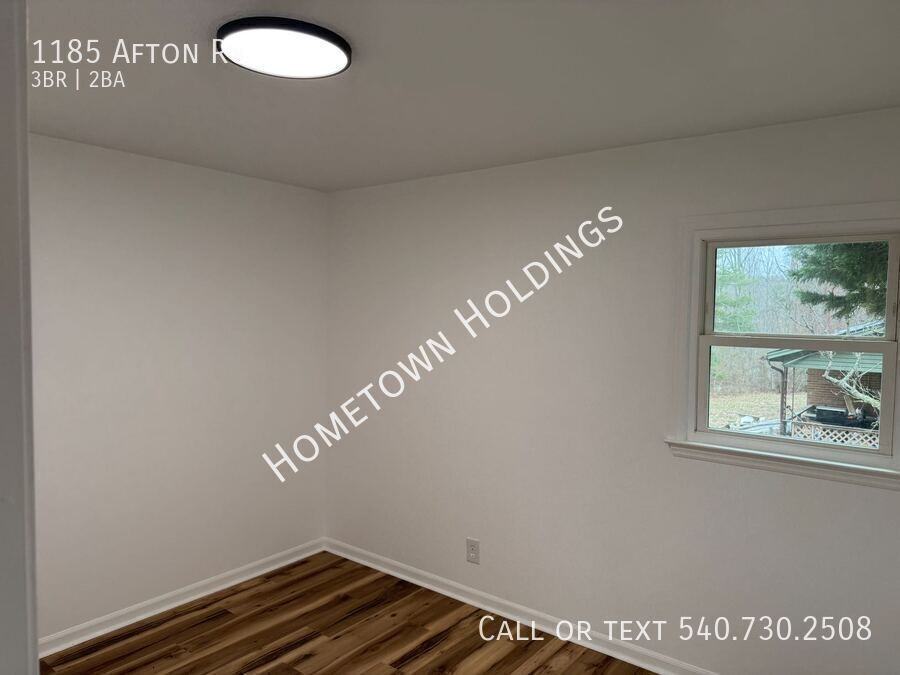 1185 Afton Rd - Photo 6 of 9