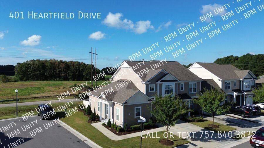 401 Heartfield Dr - Photo 3 of 10