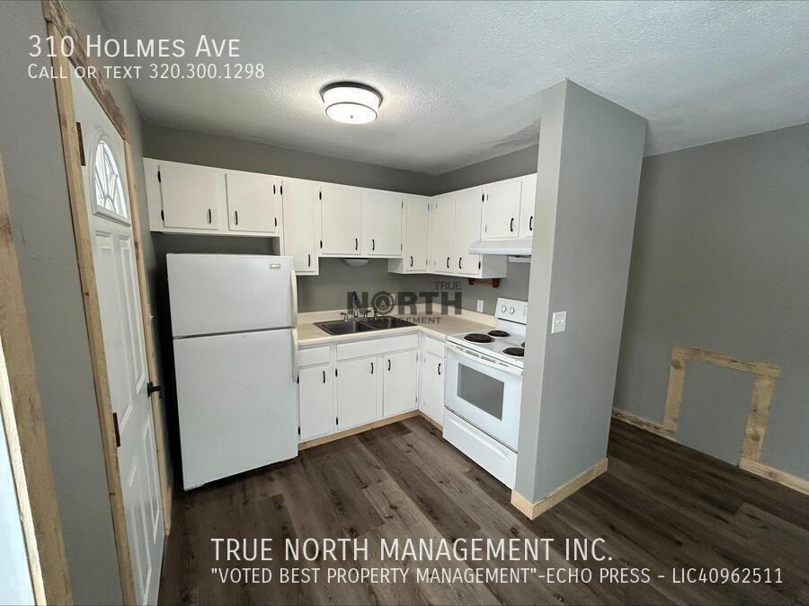 310 Holmes Ave - Photo 4 of 10