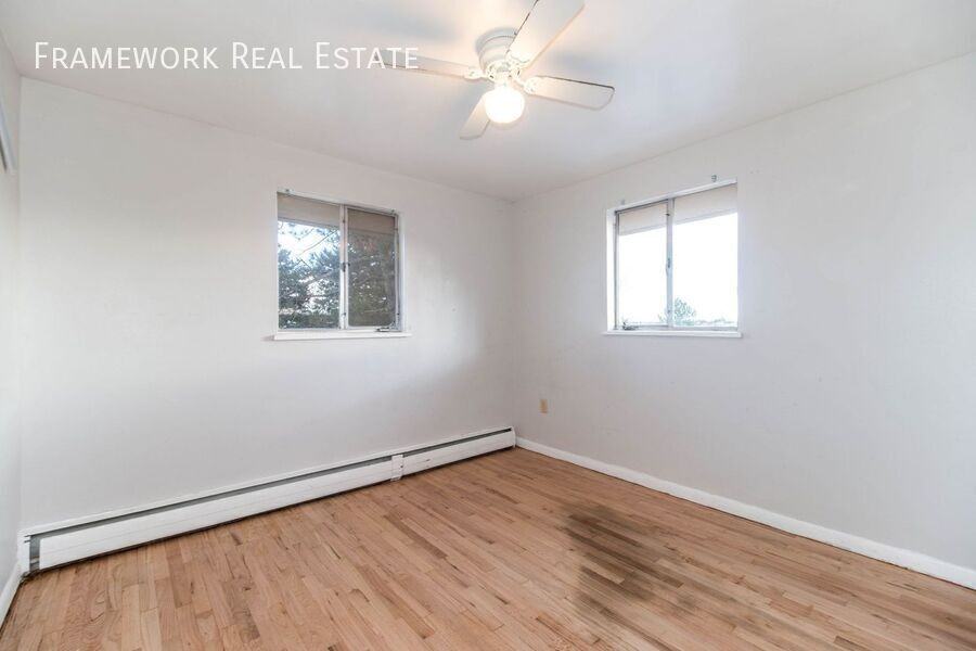 717 Oak St #4 - Photo 7 of 41