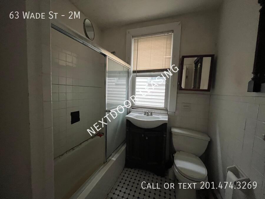 63 Wade St #2M - Photo 2 of 8