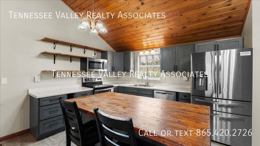 3615 Miser Station Rd - Photo 4 of 31