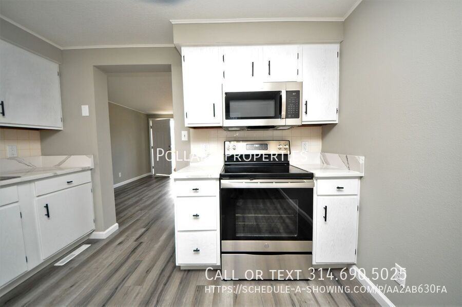 309 Granada Dr - Photo 3 of 14