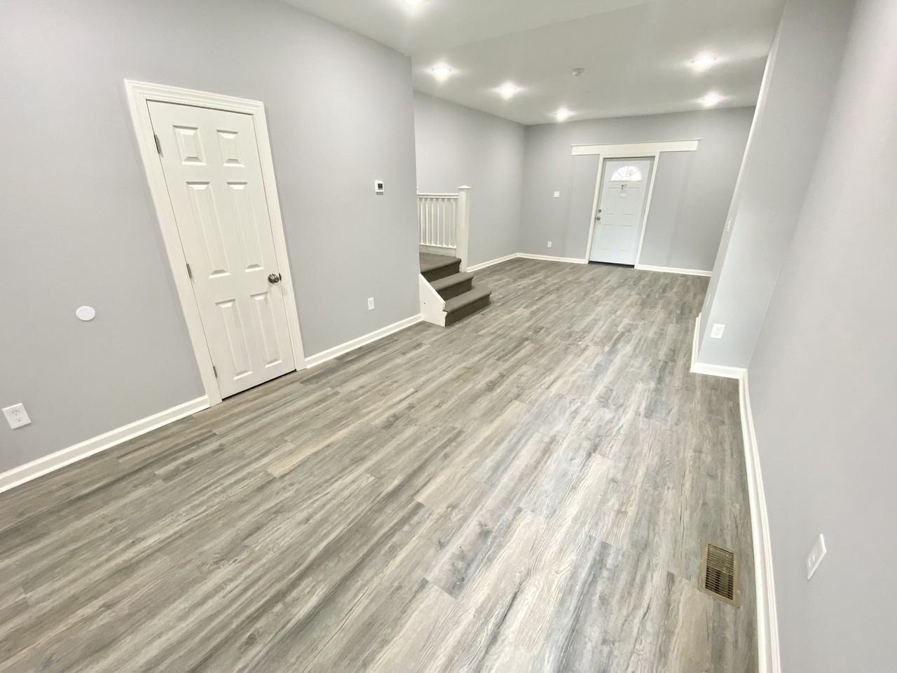 4753 N 12th St - Photo 5 of 15