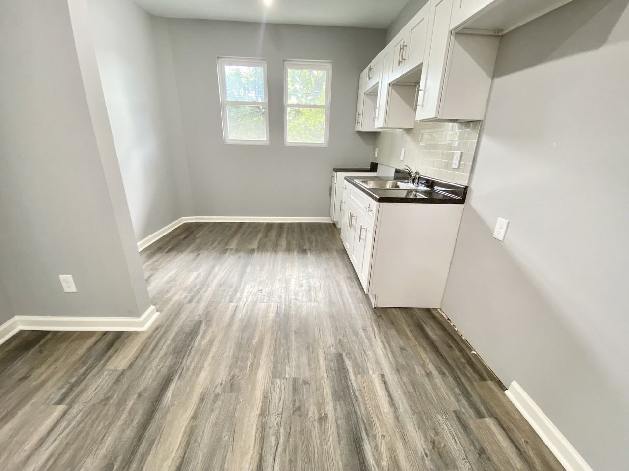 4753 N 12th St - Photo 6 of 15