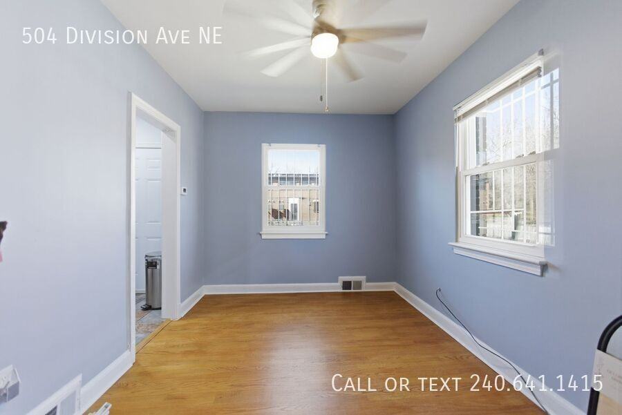 504 Division Ave Ne - Photo 3 of 20