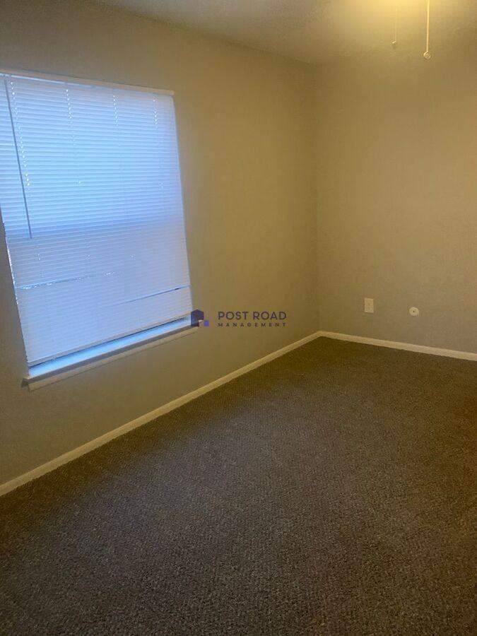 2800 S Osage Ave #102 - Photo 6 of 36