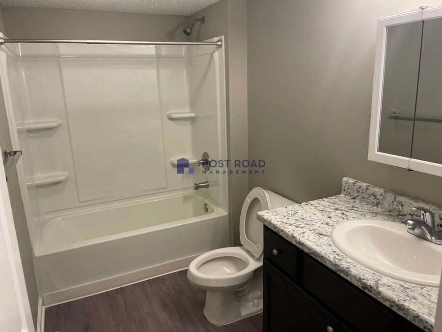 2818 S Osage Ave #302 - Photo 3 of 50