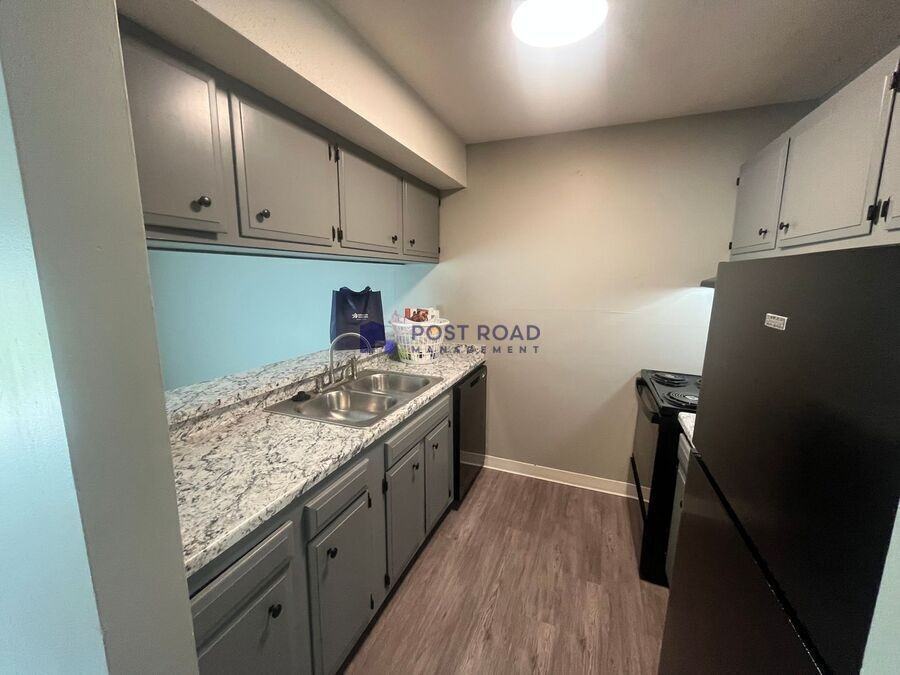 525 W 27th St S #302