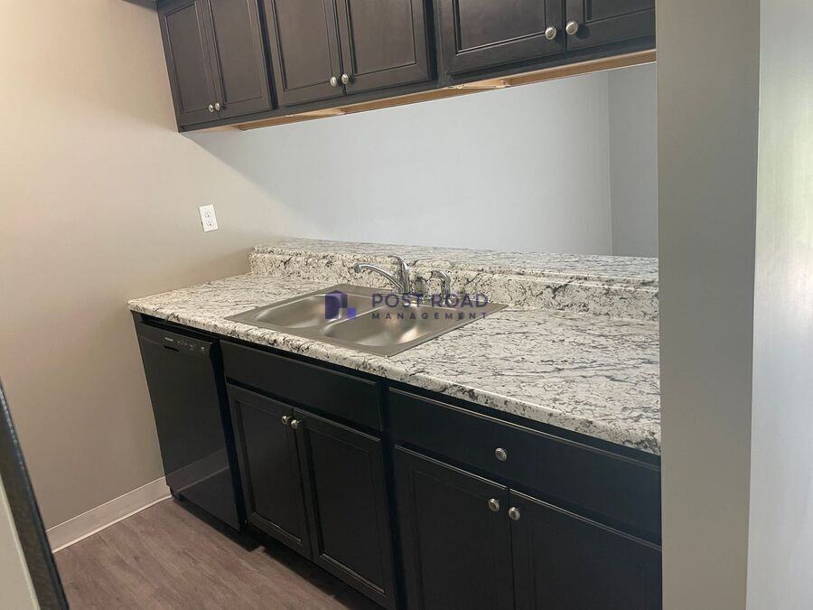 2838 S Osage Ave #201 - Photo 4 of 50