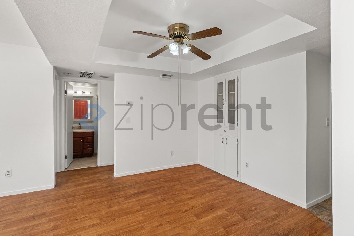 3841 Milton Ter - Photo 6 of 31