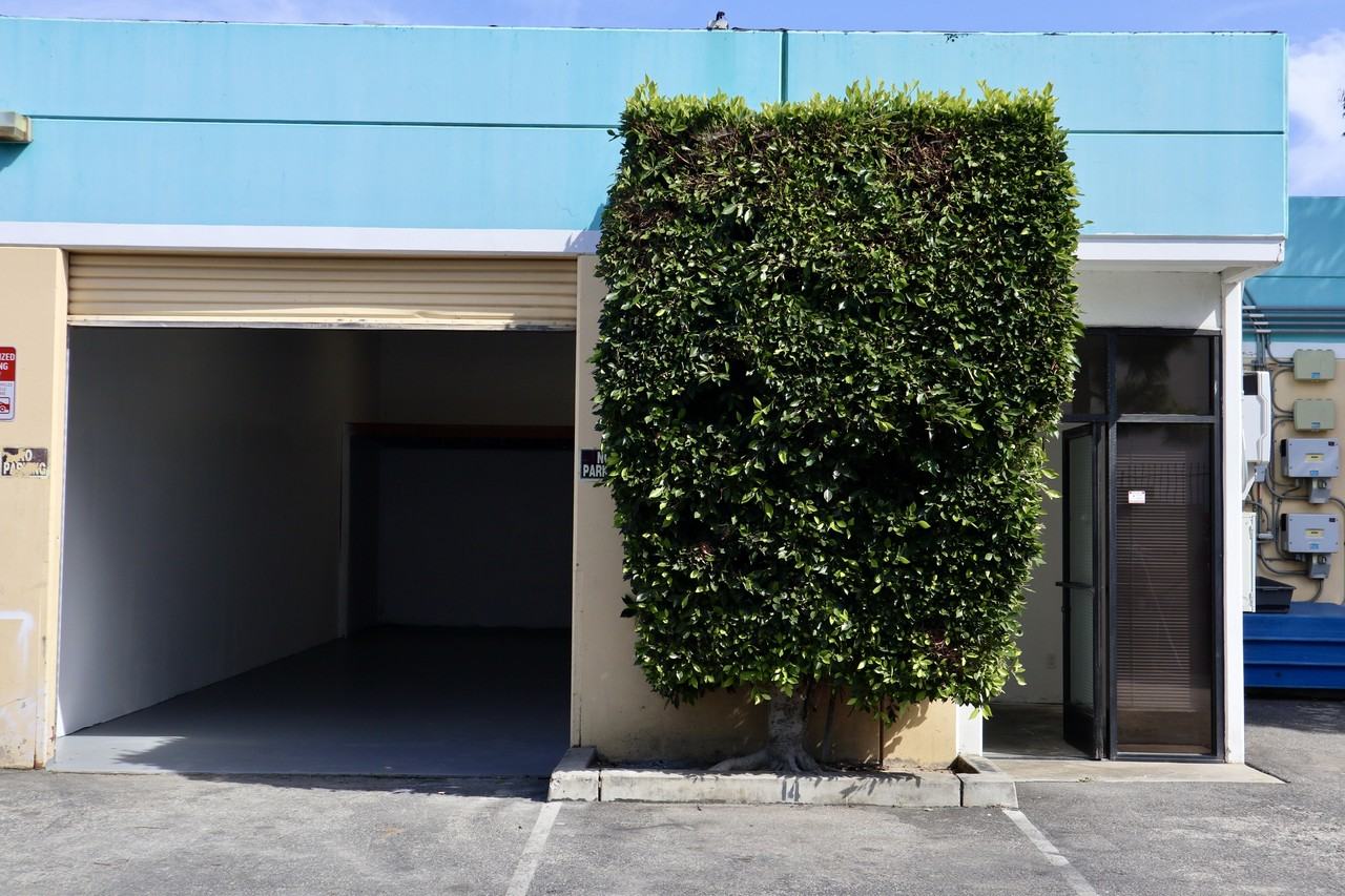 3732 W Century Blvd #10