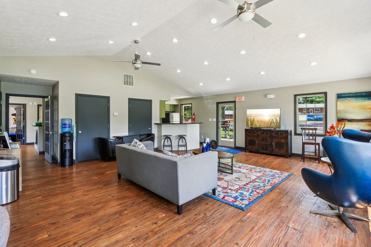 Meadow Park Apartments | Specials Available - Photo 7 of 38