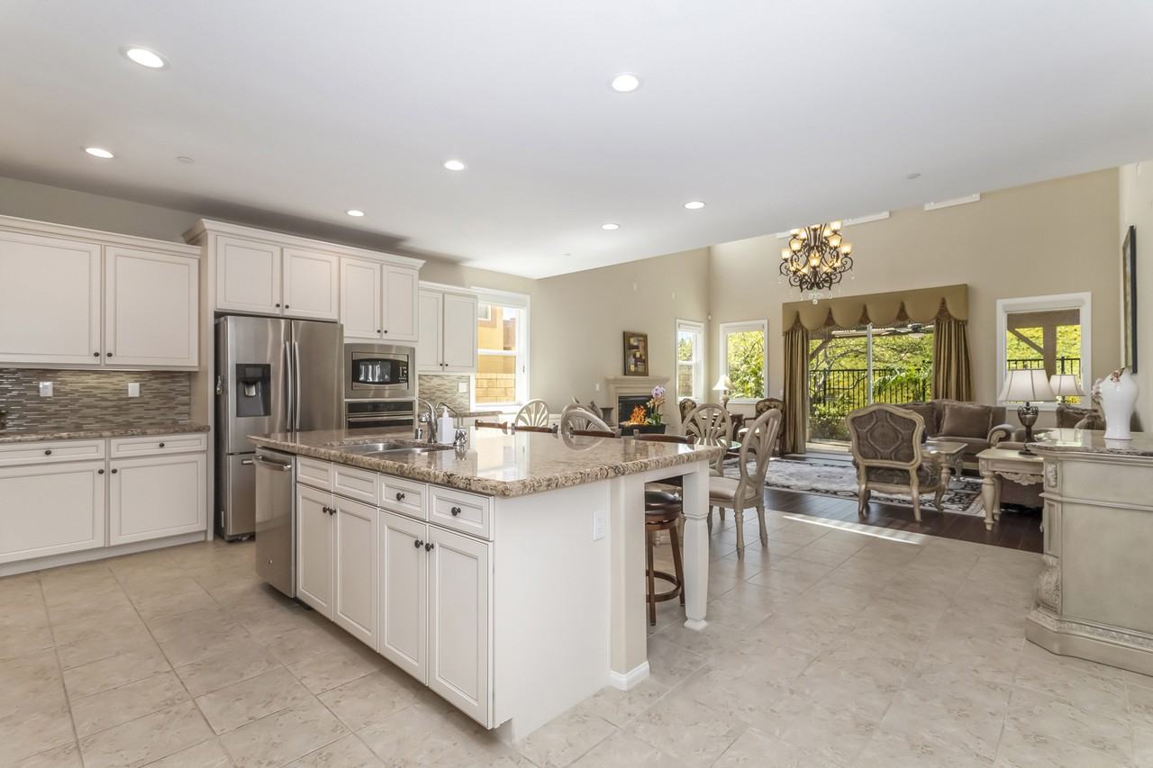 28629 Farrier Dr #1 - Photo 6 of 48