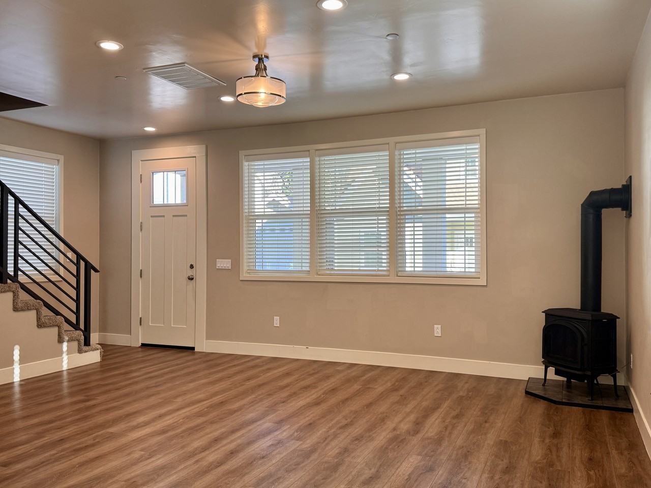 230 Pello Ln #1 - Photo 5 of 28