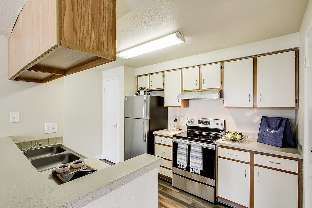 Bothell Ridge - Photo 6 of 43