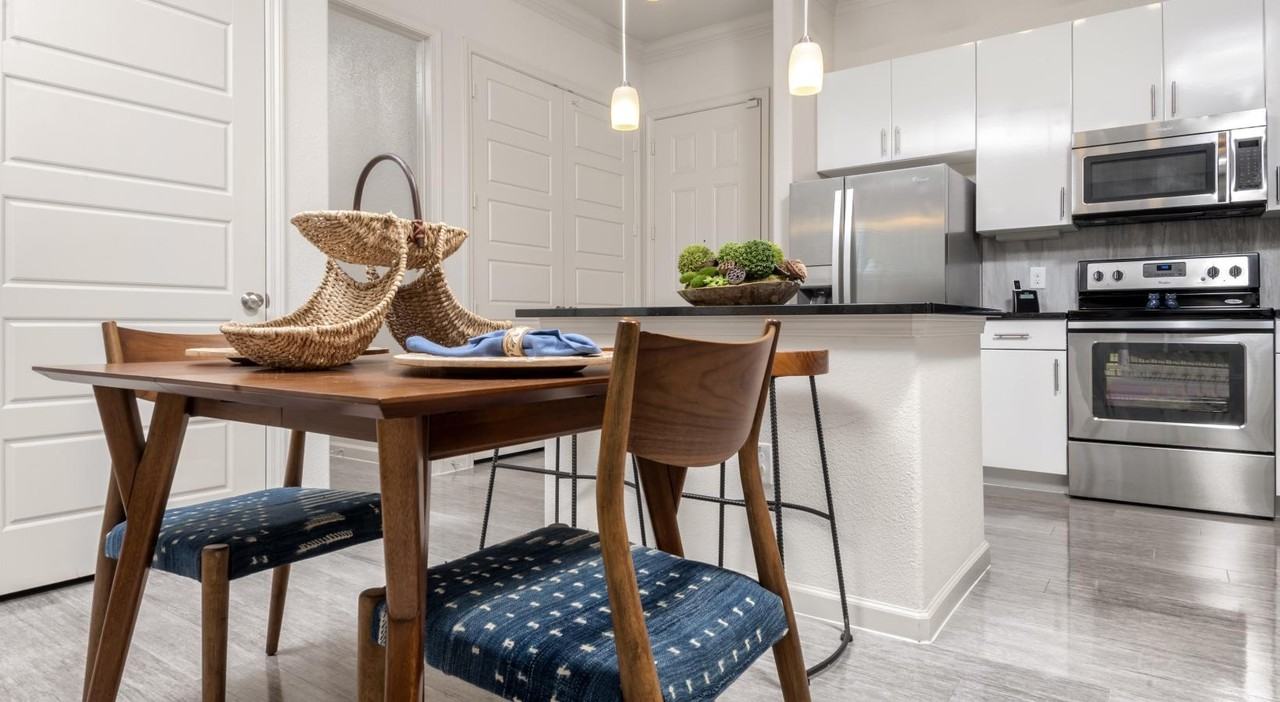 Collin Mckinney Pkwy #4699B - Photo 5 of 17