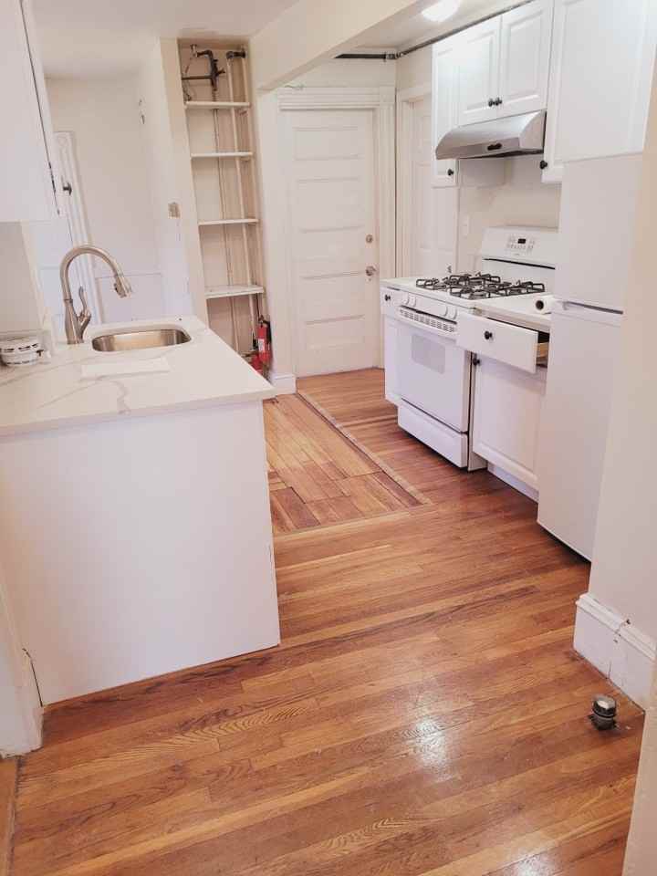 24 Park Ave #3 - Photo 3 of 9