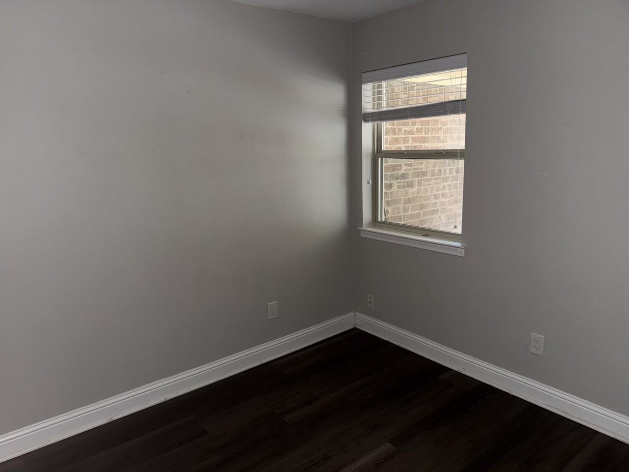 N Graves St #206 - Photo 2 of 13