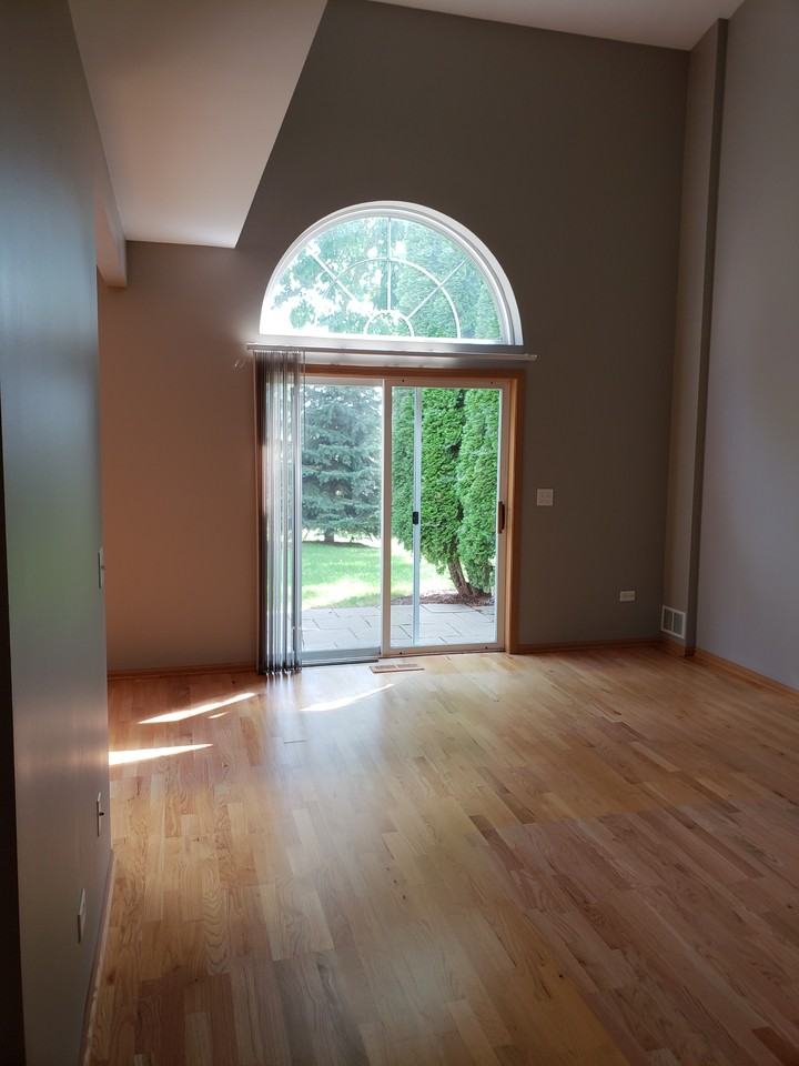 4138 Oak Tree Ln #NA - Photo 2 of 8