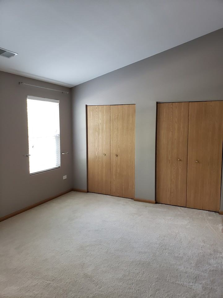 4138 Oak Tree Ln #NA - Photo 3 of 8