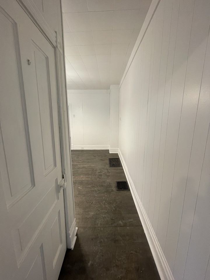 128 S Spring Ave #128 - Photo 7 of 35