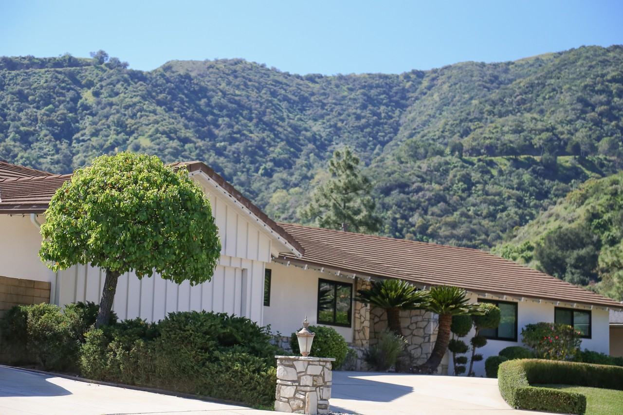 1310 J Lee Cir #NA - Photo 2 of 10