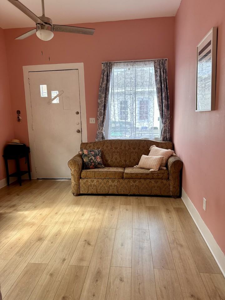 1441 Frenchmen St #NA - Photo 3 of 19