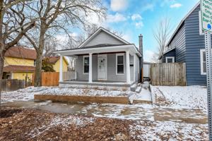 featured image of 716 Coit Ave Ne #2