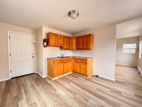 413-415 E Broad St - Photo 1 of 1