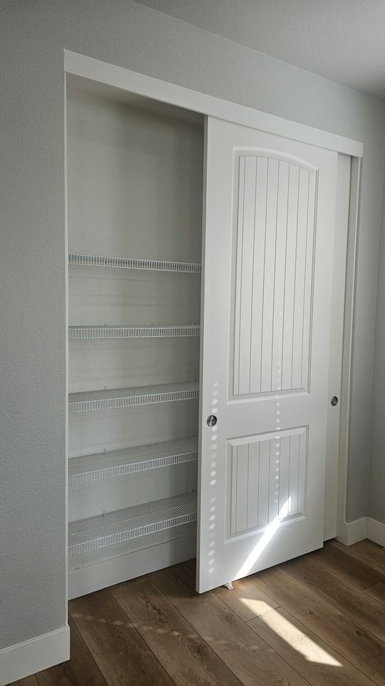 3157 Rogue River Dr - Photo 3 of 43